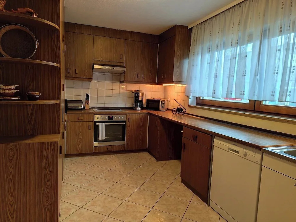 Completely Renovated House From 22 Euro pp and day