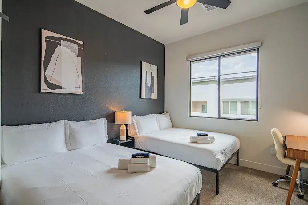 ROVE LIVING/KB - Scottsdale Grand