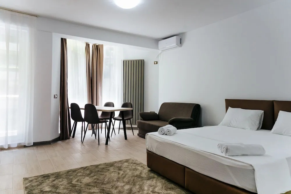Resort Leon Beach