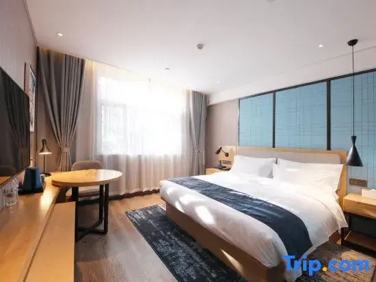 Rongjing Hotel (Rongcheng Baiyangdian High-speed Railway Station Branch)