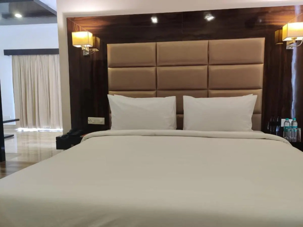 Country Inn Tarika Goa, Varca Beach
