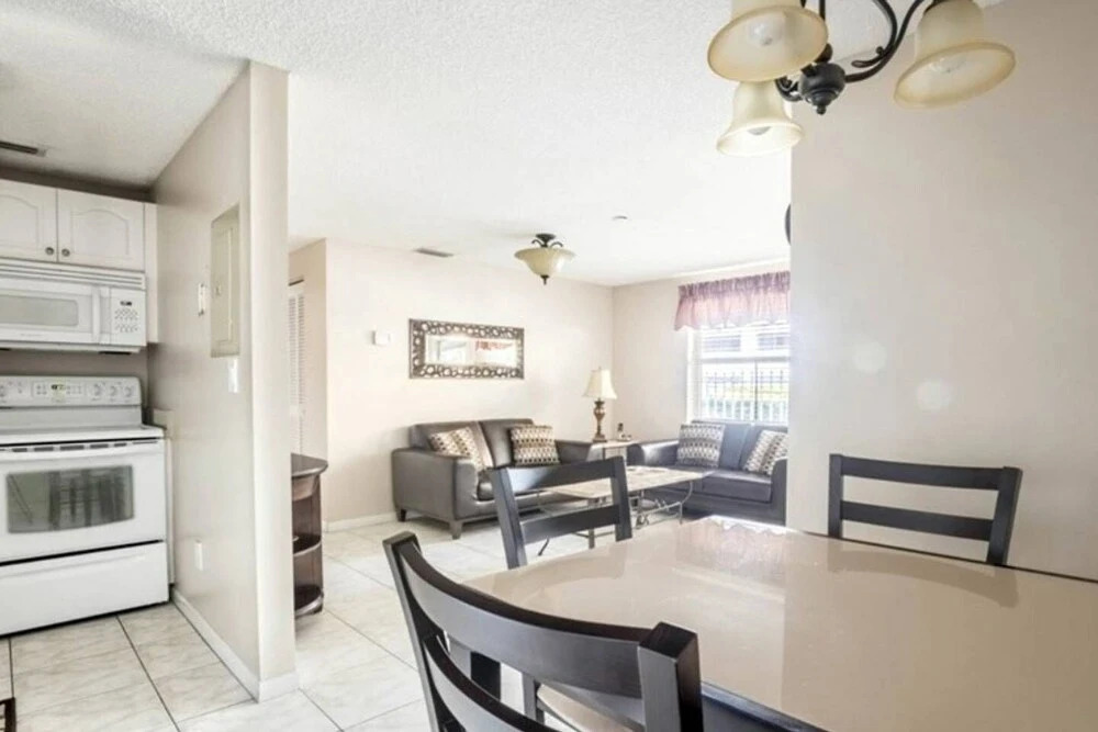 Le Frontenac 101 - Condo 2 People, Sunny Isles