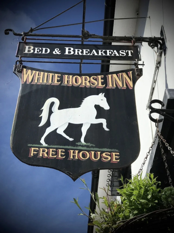 The White Horse Inn, Clun
