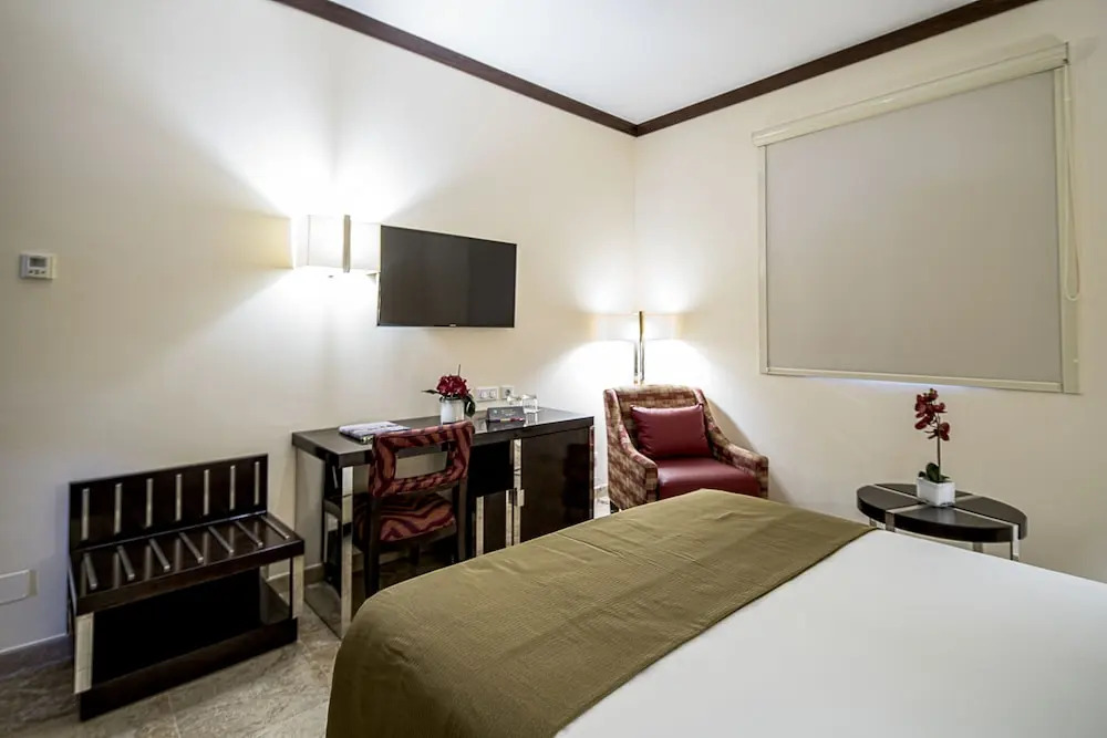 iu Hotel Uíge
