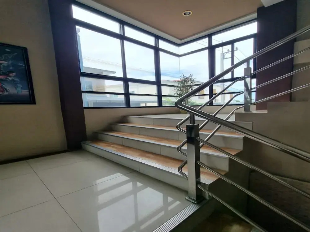 Ratchapruek DC Resort Angthong