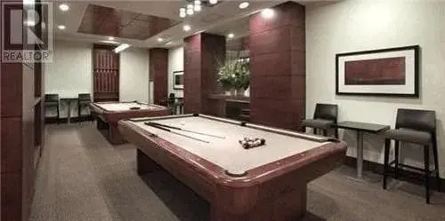 Lake View Luxury Condo by Elite Suites