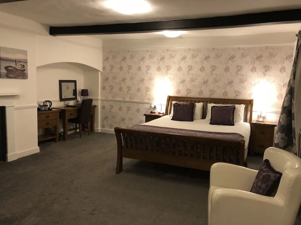Kings Head Hotel