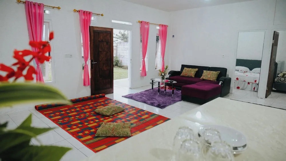 homestay sembiring dua