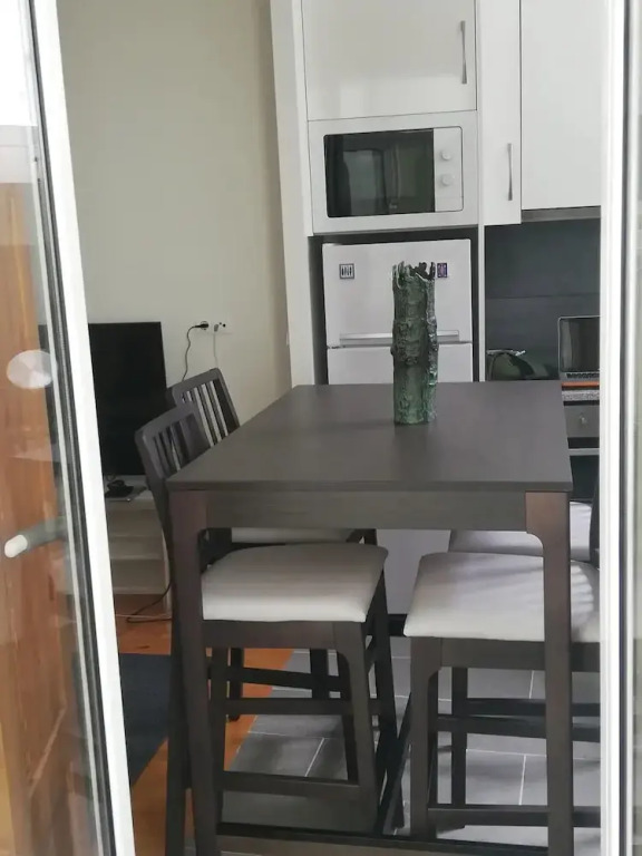 Alfama Spacious 2-Bed Near Feira Da Ladra