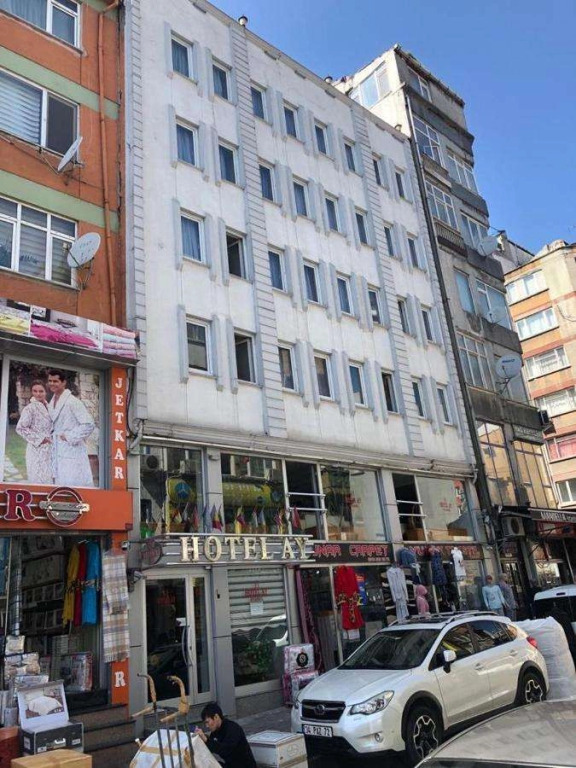 Hotel Ay