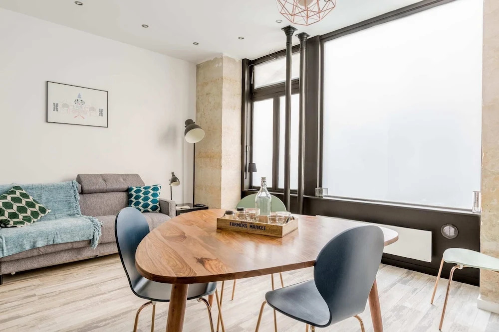 Stunning Apartment Near Eiffel Tower