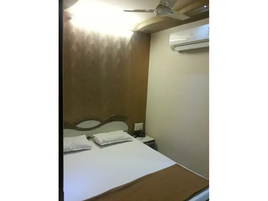 Nice Guest House