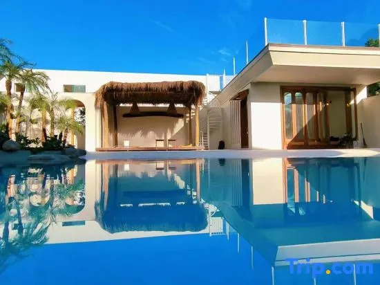 Yishe Savanna Beach Pool Resort | Wabi-sabi Beautiful Stay (OMG Heartbeat Paradise Branch)