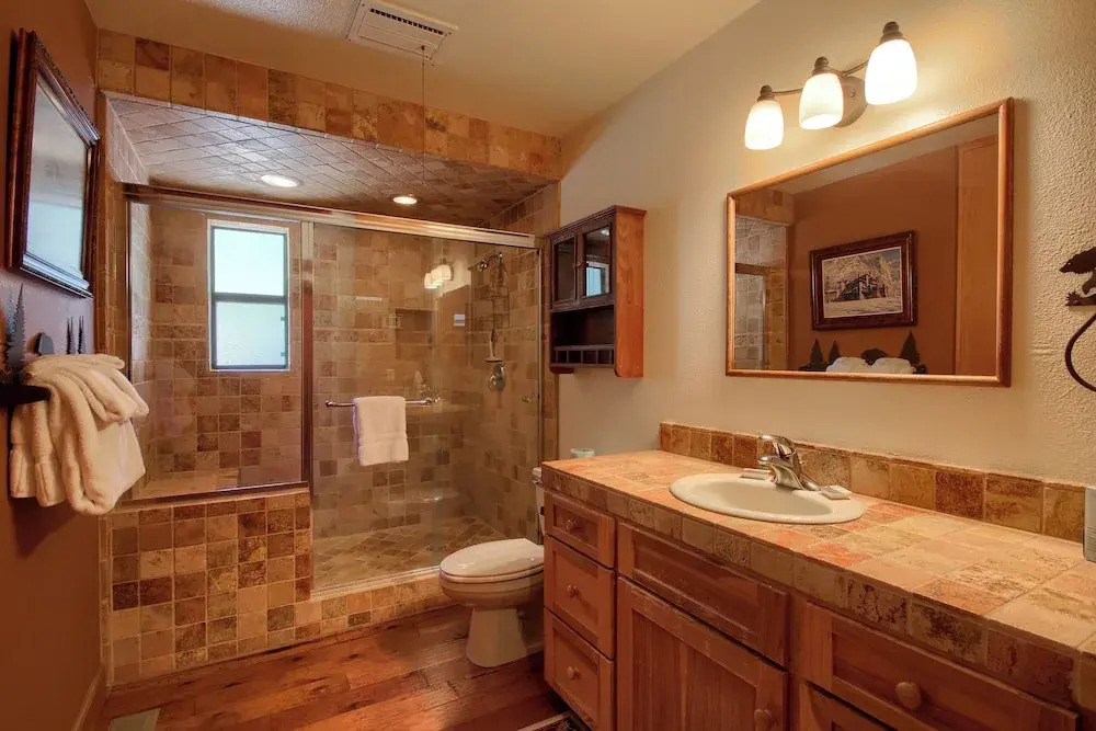 Jolie Cabin