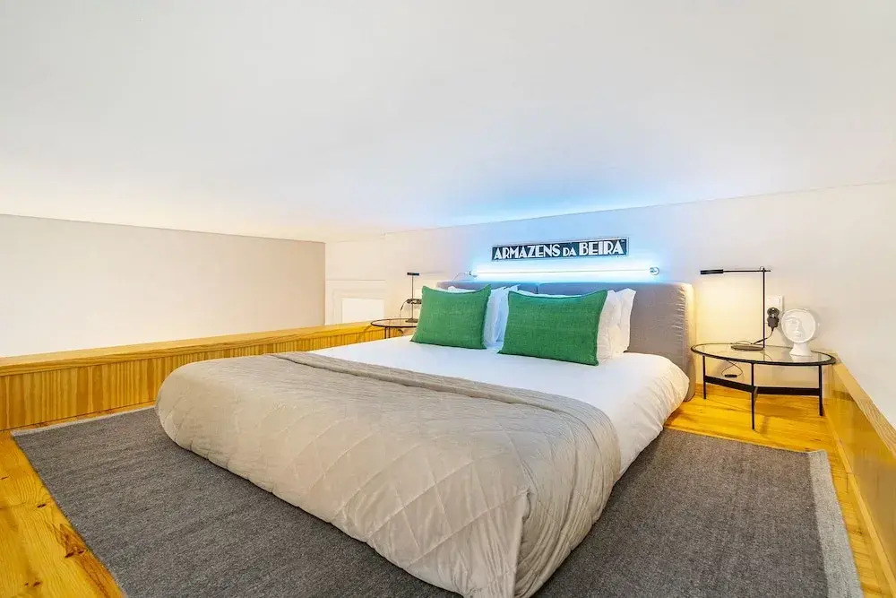 Central 1-Bed W/ Top View Perfect To Explore Porto