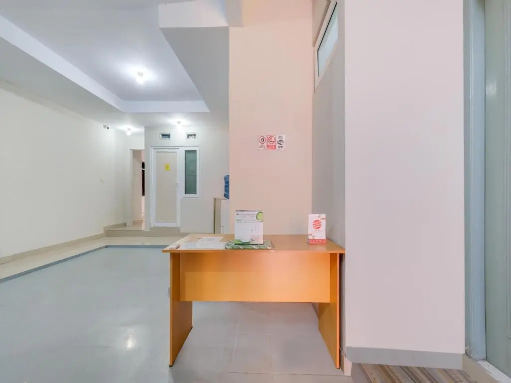 RedDoorz near RS Permata Cirebon