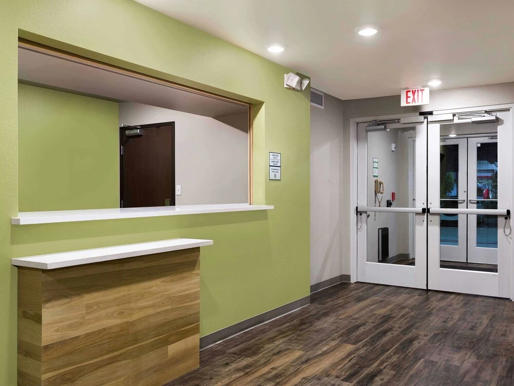 Extended Stay America Select Suites - Tampa - Brandon - East
