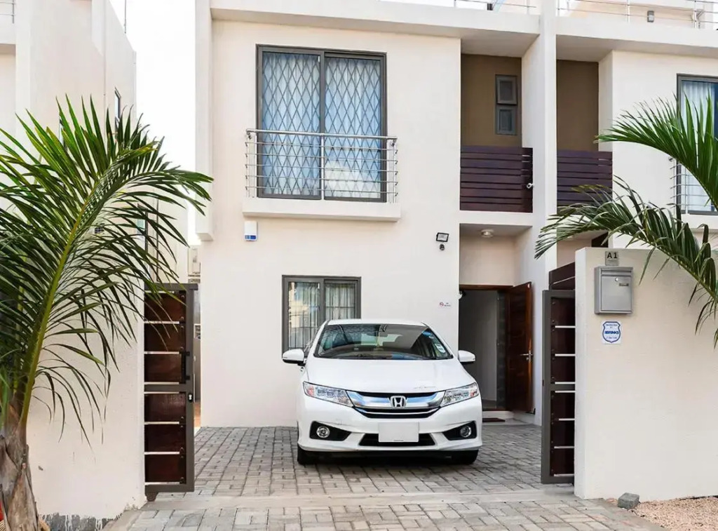 Seasonal Villa