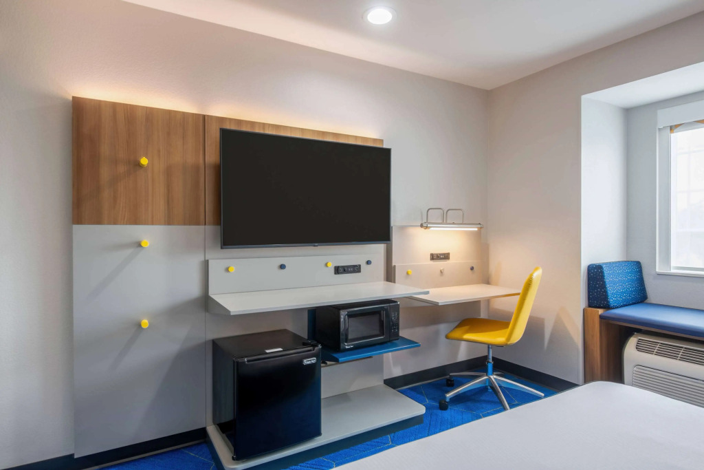 Microtel Inn and Suites by Wyndham Anderson SC