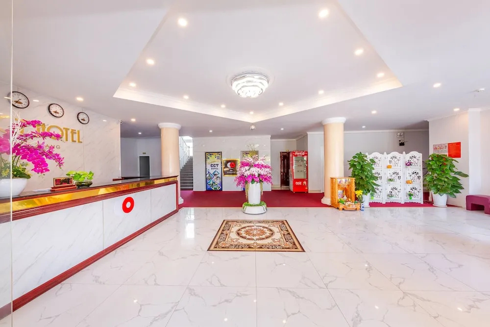 CCT Luxury Hotel