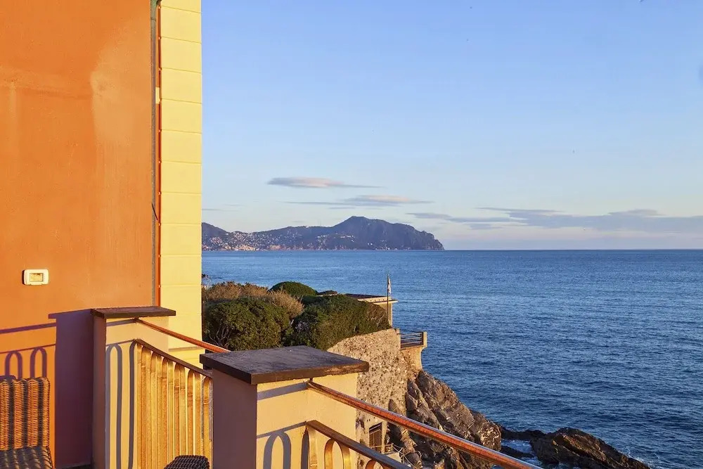 Sea Sound Apartment with Terrace