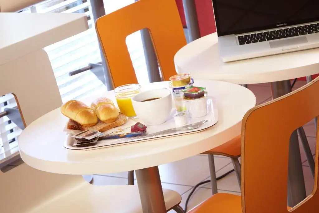 B&B HOTEL Bayeux