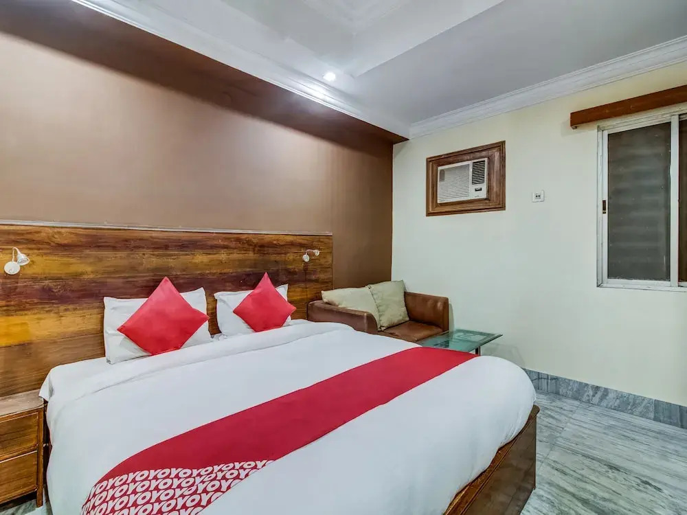 Hotel Meridian By OYO Rooms