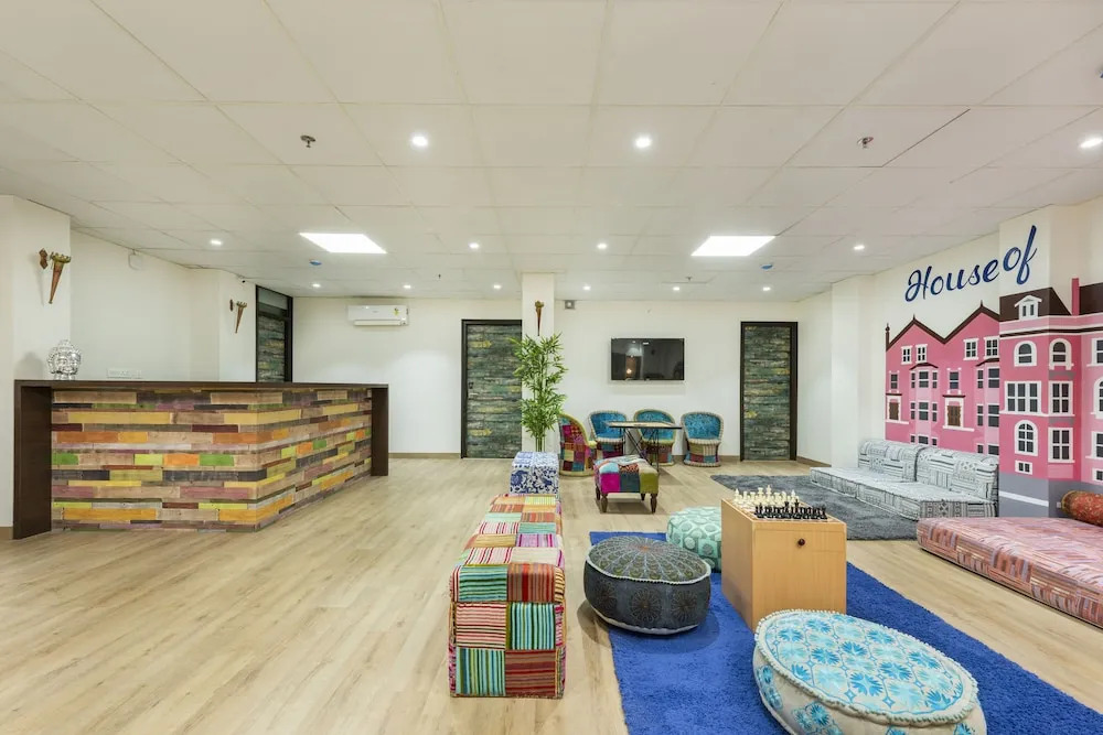 House of Backpackers