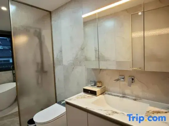 Yulu Leisure Holiday Villa