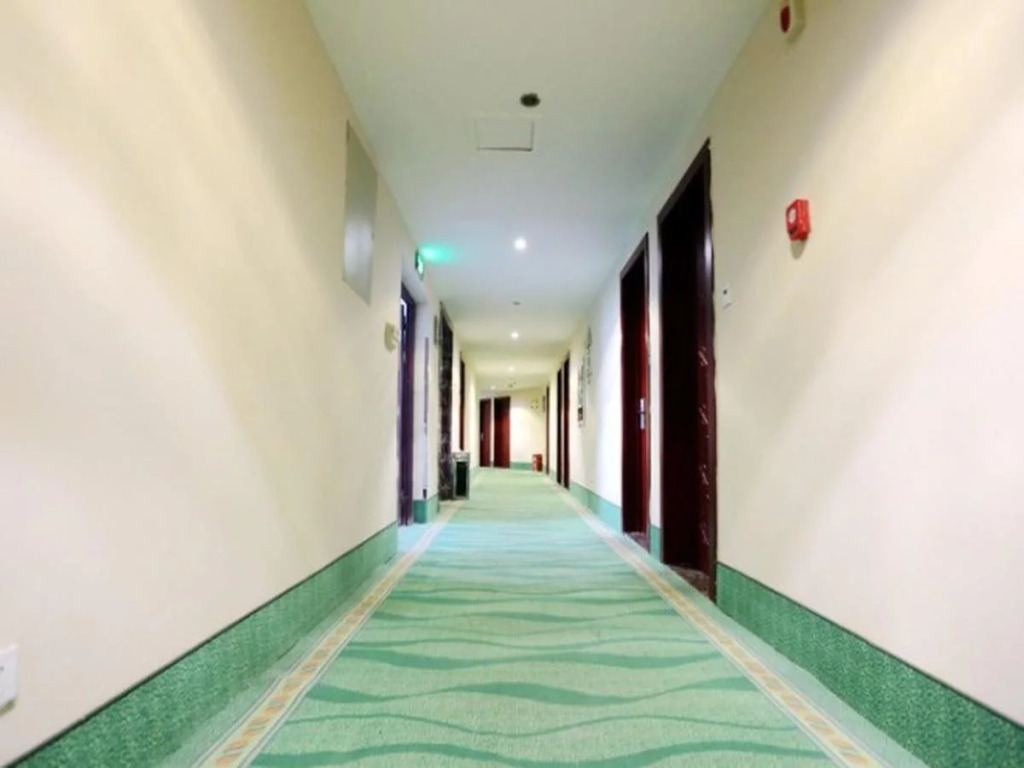 格林豪泰(南京江宁竹山路地铁站店)