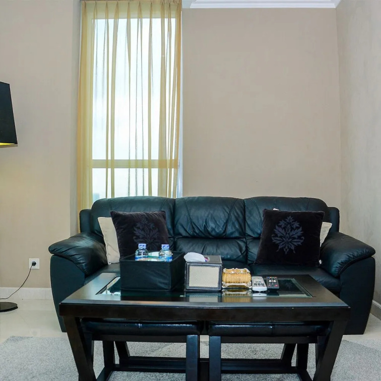 Modern and Luxurious 2BR Essence Dharmawangsa Apartment By Travelio