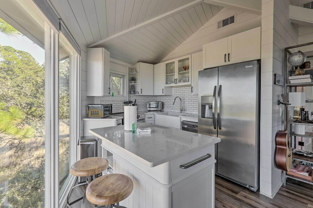 Ocean-view Treetop Escape w/ Fire Pit!