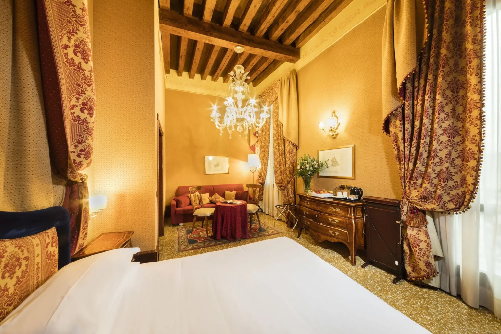 Hotel Al Ponte Dei Sospiri