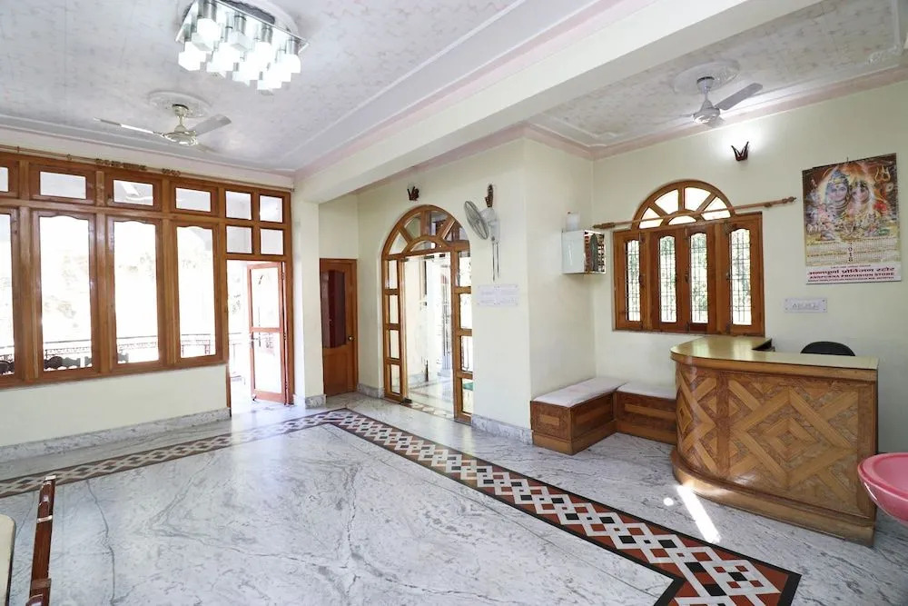 OYO 24319 Hotel Geetanjali Resort