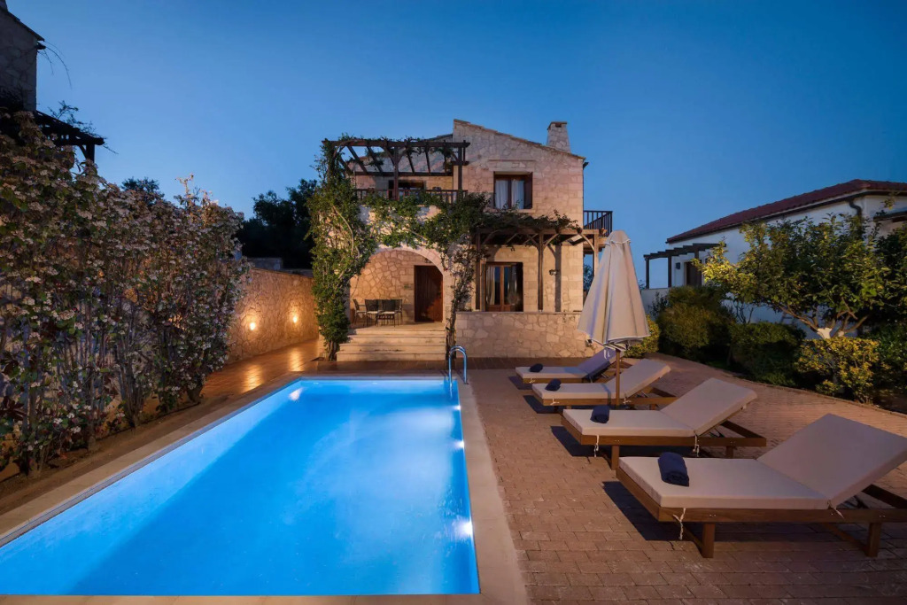 Spilia Village Hotel & Villas