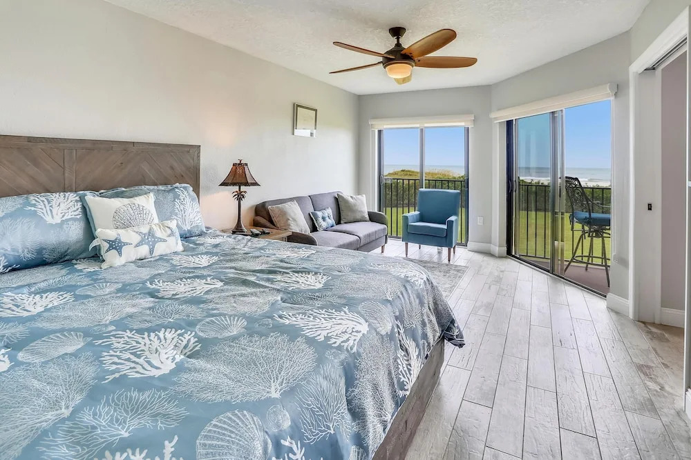 Land's End 202 Building 6 Full Remodel With Stunning Views!