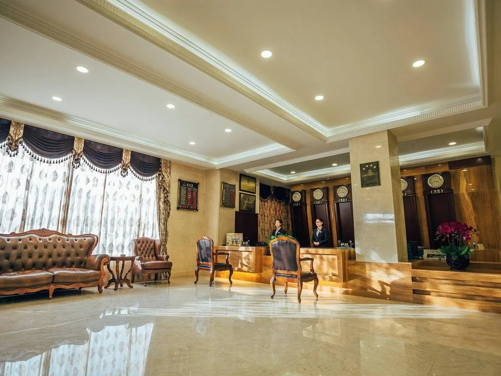 Zhonghui Hotel