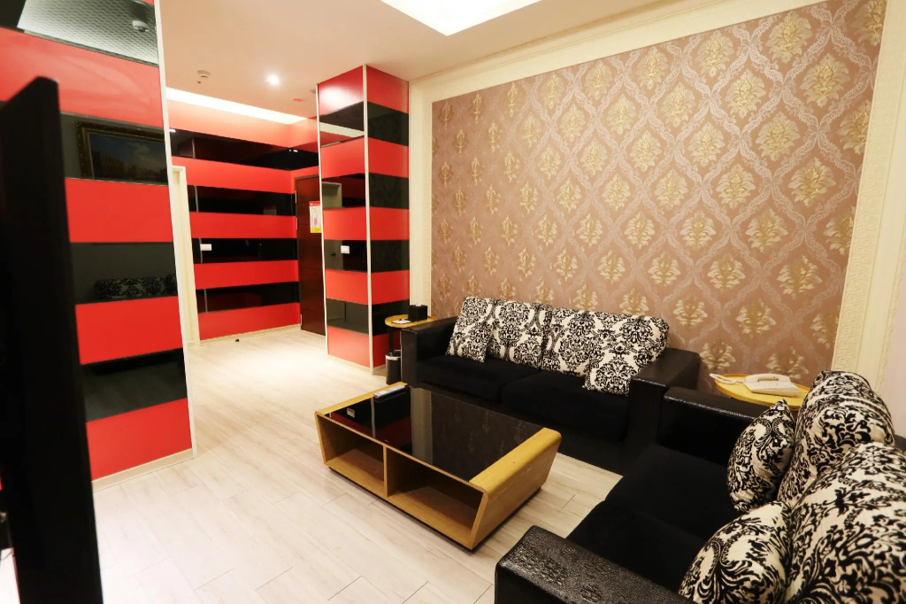 Anho Chew Hotel