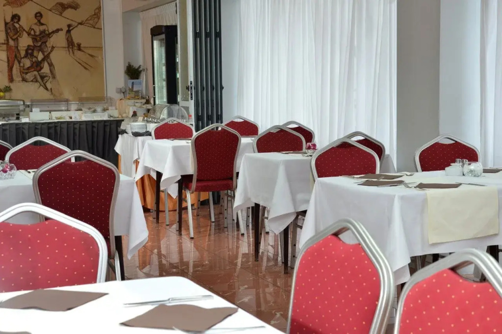 Hotel Neboder