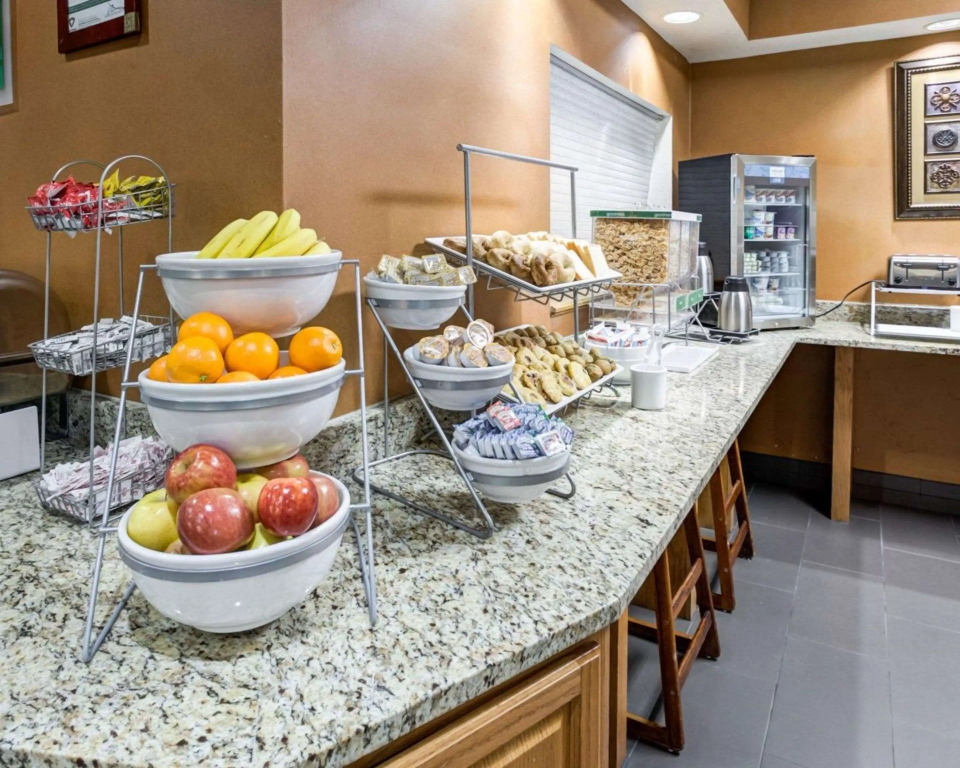 Comfort Suites Kansas City-Liberty