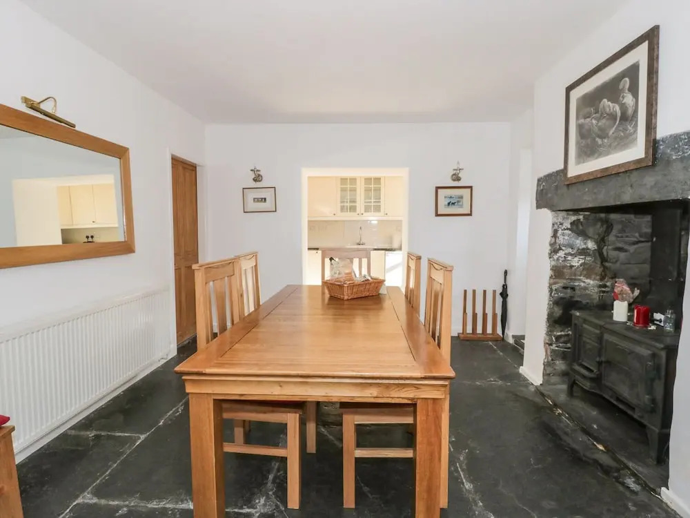 The Cottage, Coed Y Celyn