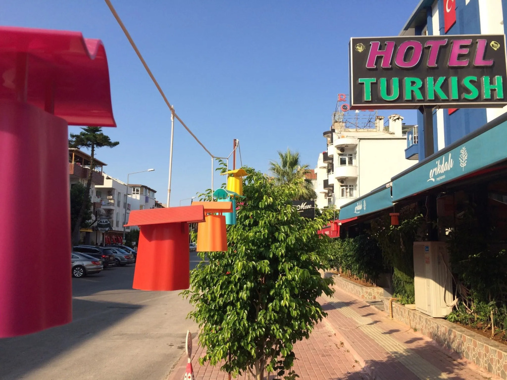 Turkish Apart Hotel