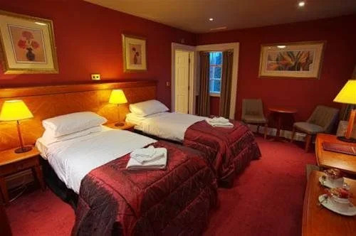 Harewood Arms Hotel