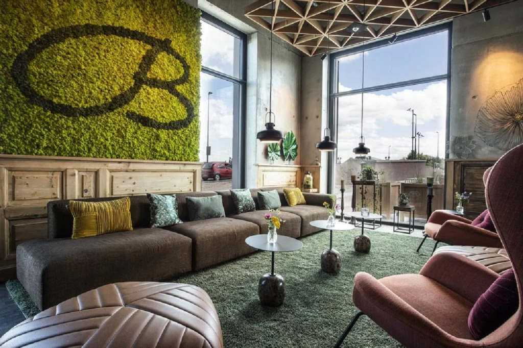 Four Elements Hotel