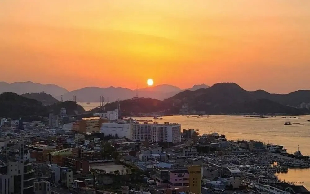 Yeosu Yong Beach Tourist Hostel