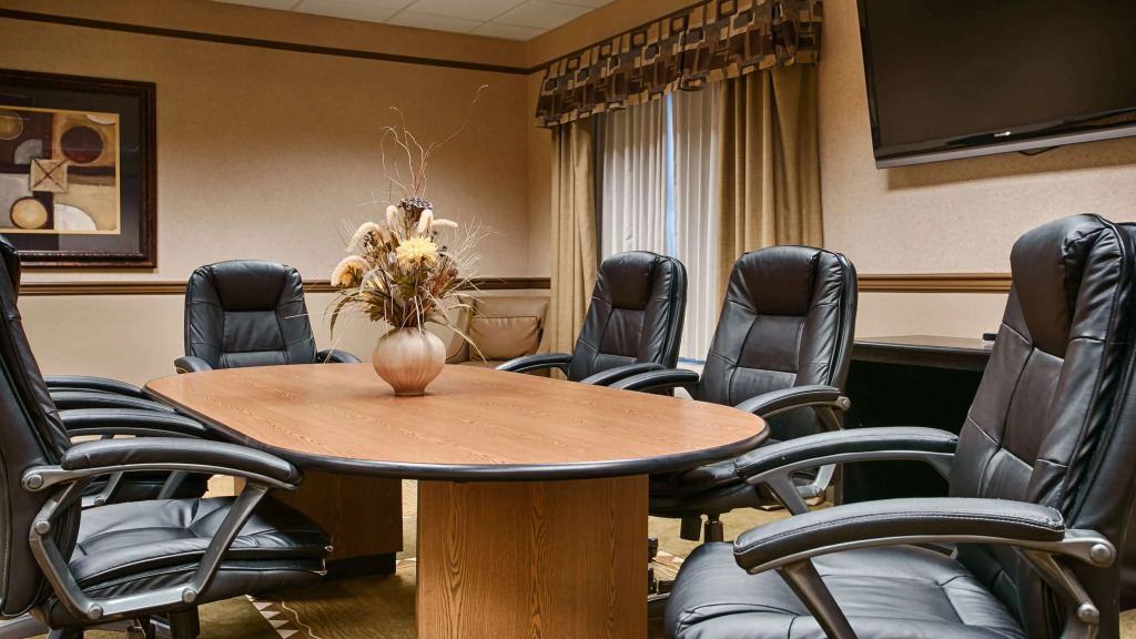 Best Western Plus Montezuma Inn and Suites