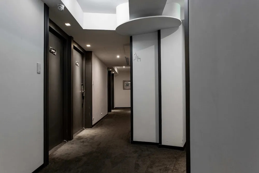 Hub Hotel - Songshan Airport Branch