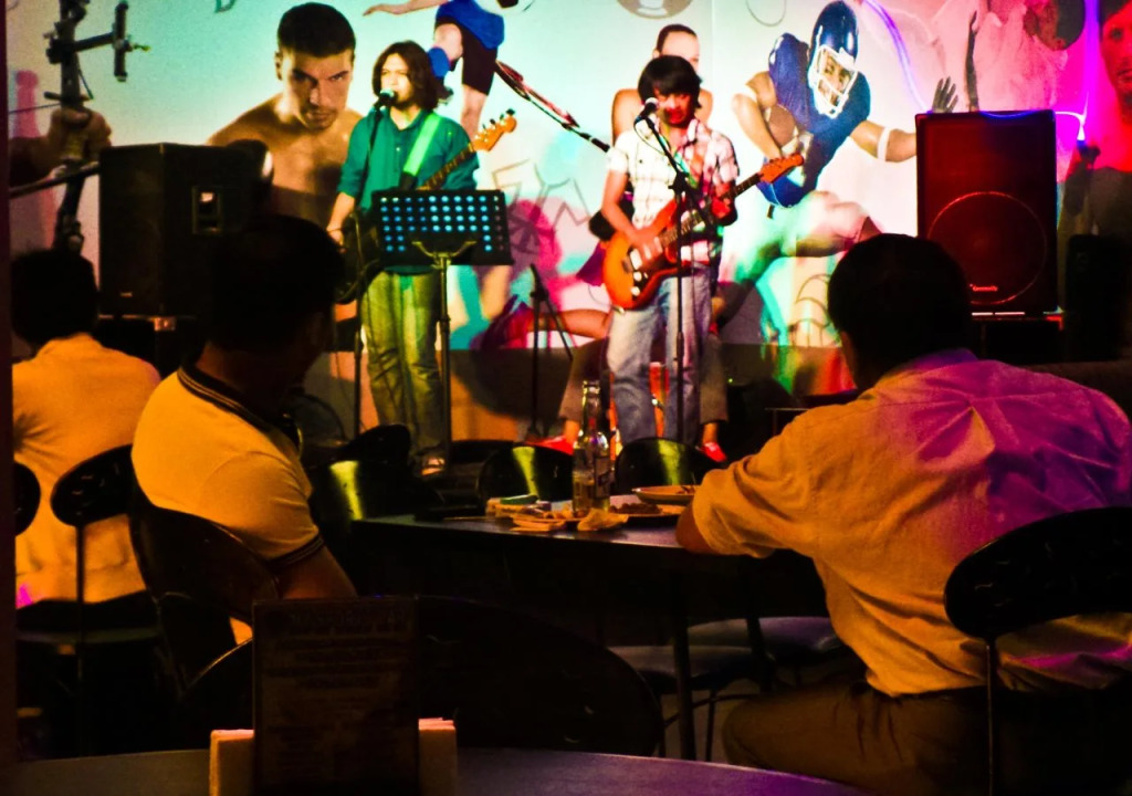 El Cielito Inn - Sta. Rosa