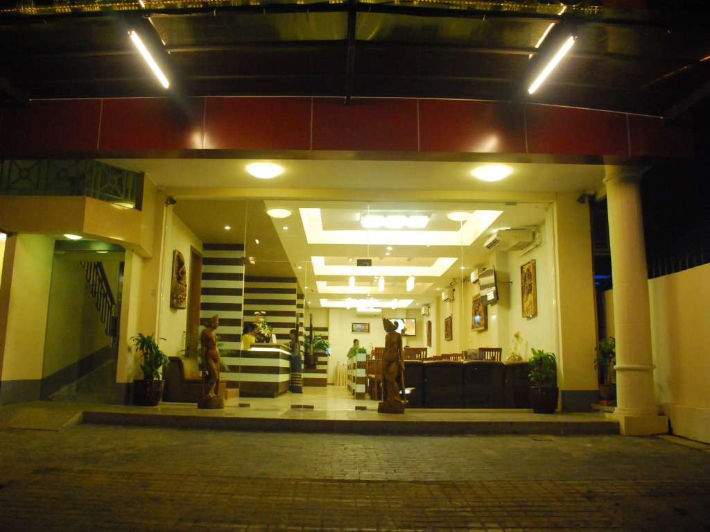 Pleasure View Hotel