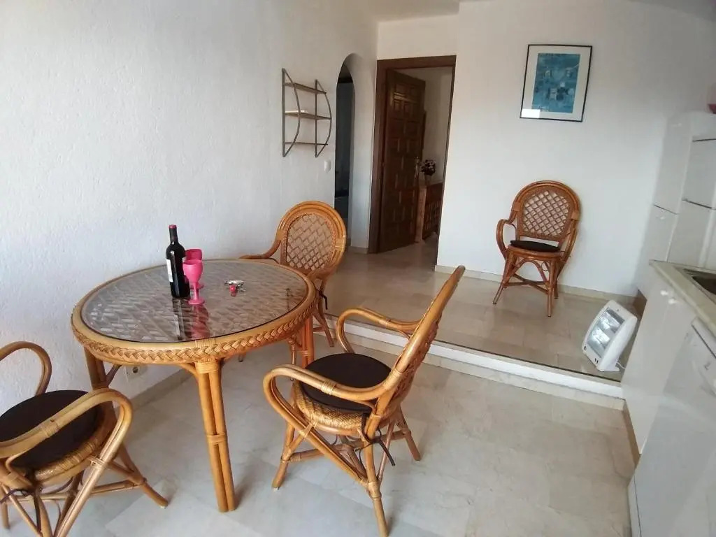 Apartamentos El Tosal 7E